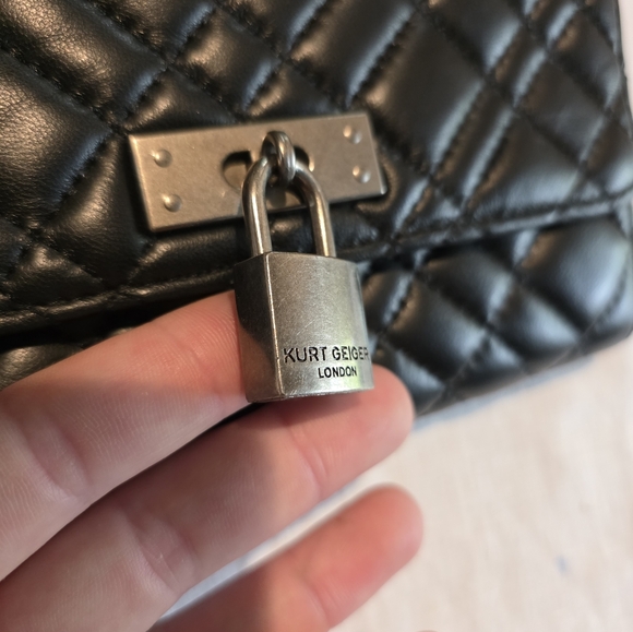 Kurt Geiger Brixton Black Quilted
Leather Chain Lock Crossbody - Picture 6 of 16